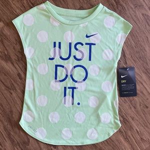 Girls Nike shirt